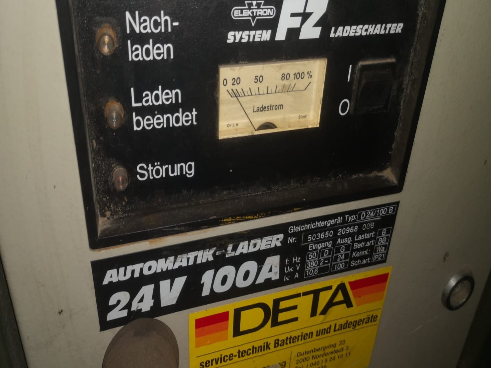 div. Werkstatteinrichtung, Fahrzeuge und Lagerbestand-2