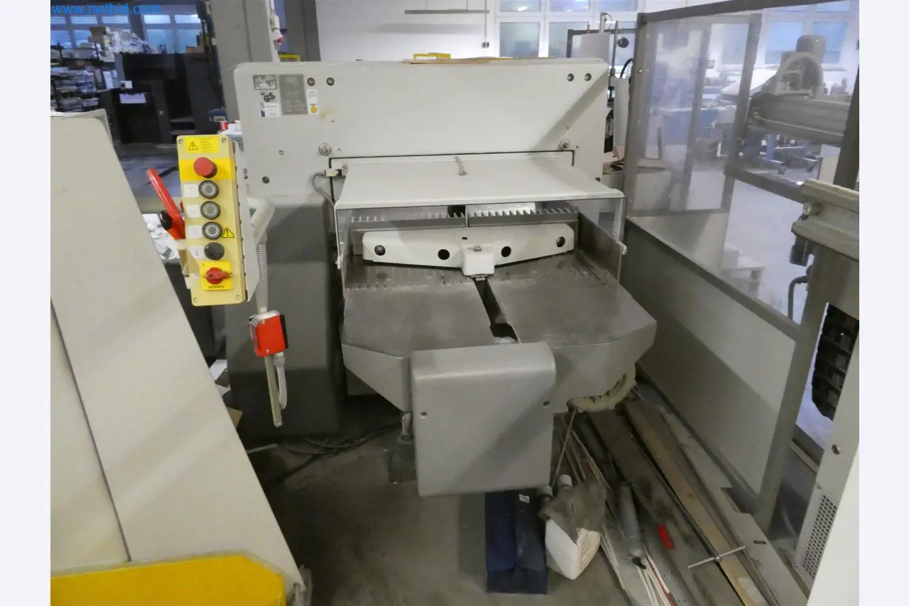 Máquinas de impresión y clasificación-10