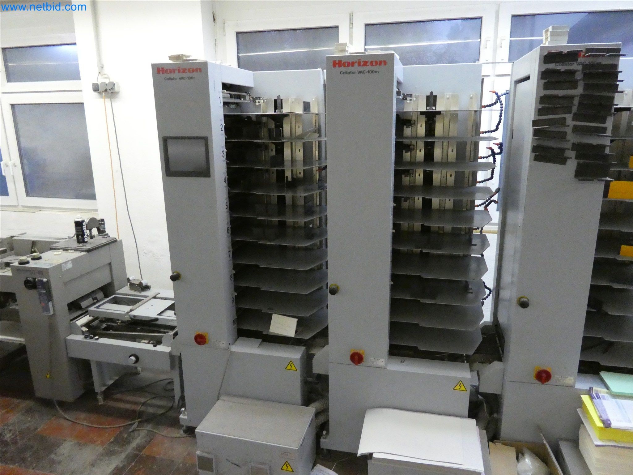 Máquinas de impresión y clasificación-16