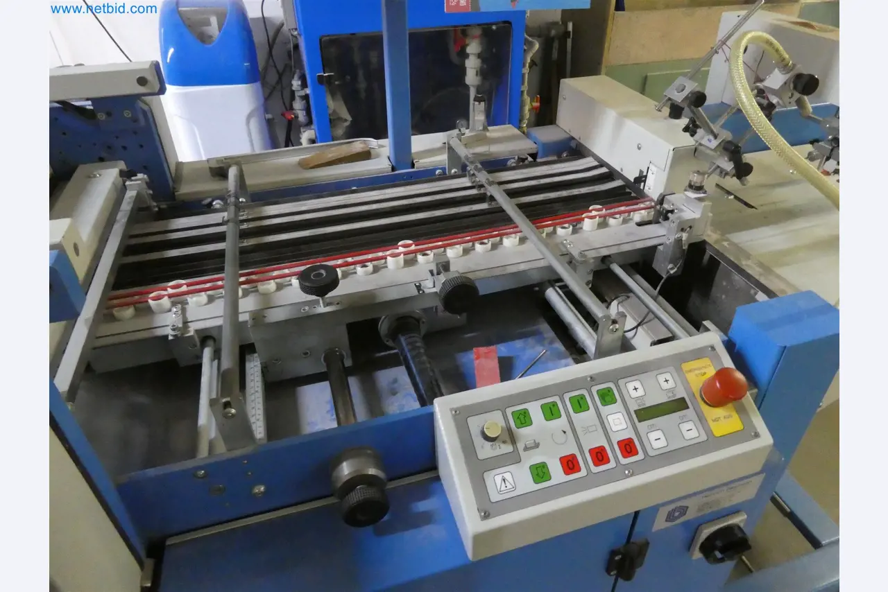 Tiskařské a třídicí stroje-11