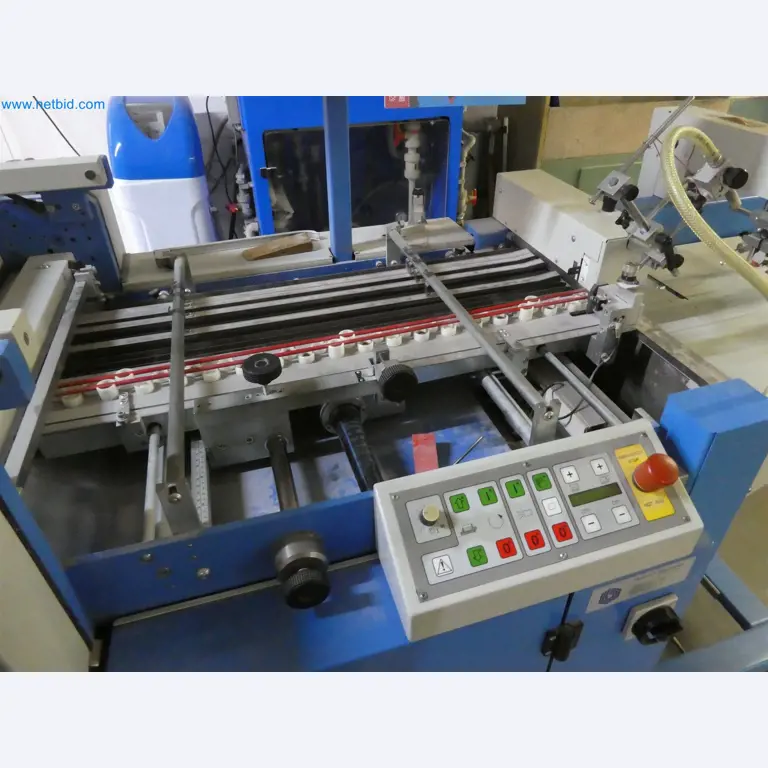 Tiskařské a třídicí stroje-11