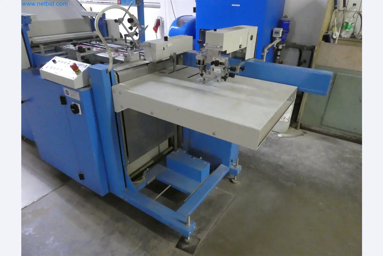 Tiskařské a třídicí stroje-12