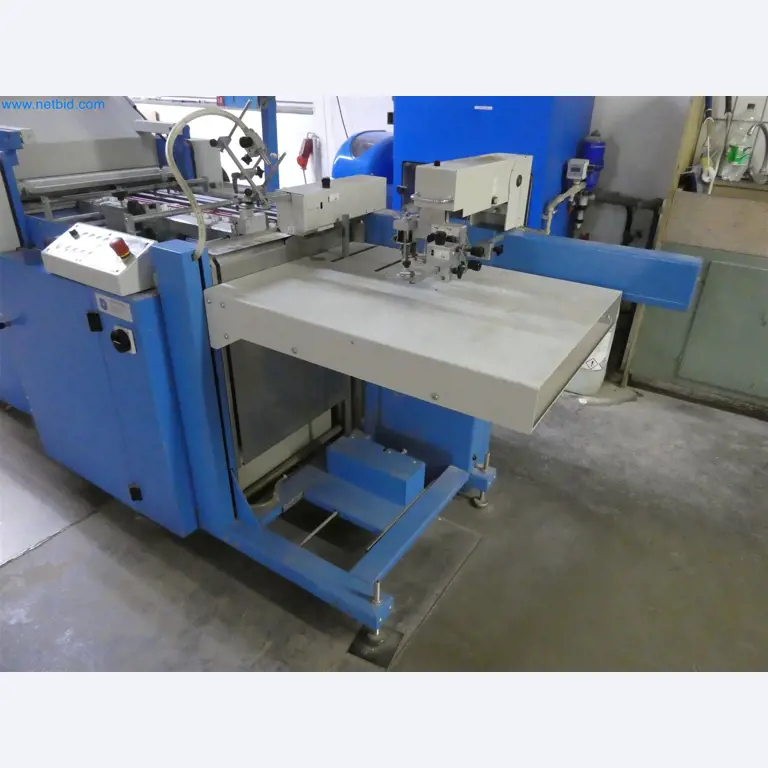 Tiskařské a třídicí stroje-12