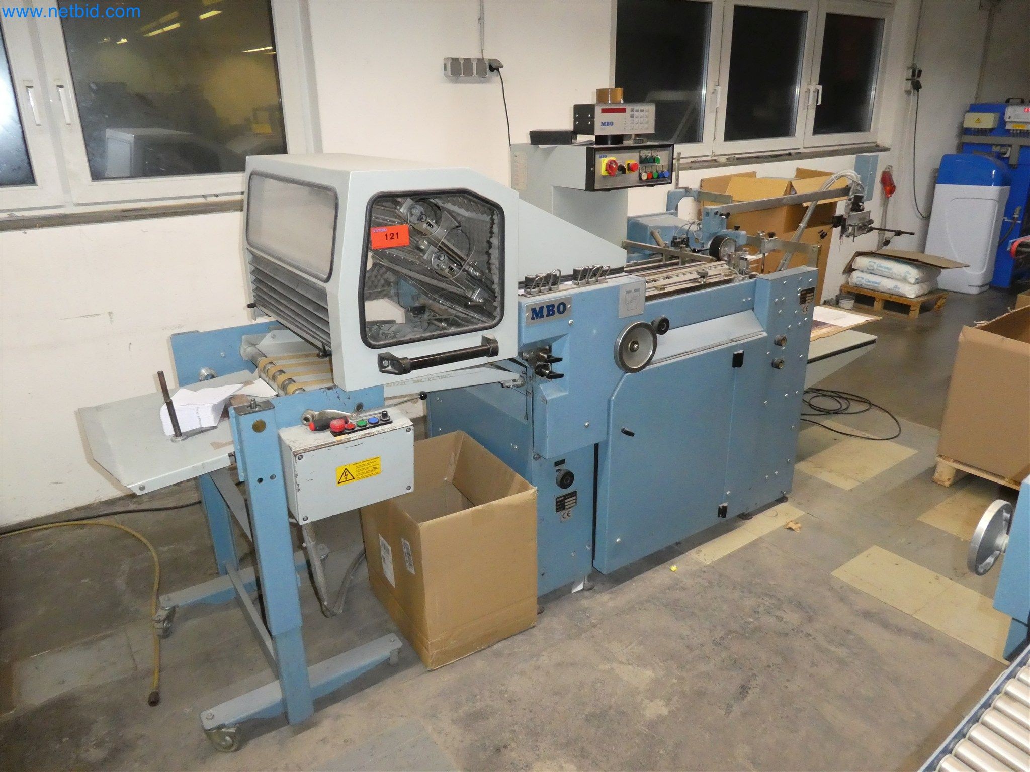 Tiskařské a třídicí stroje-1