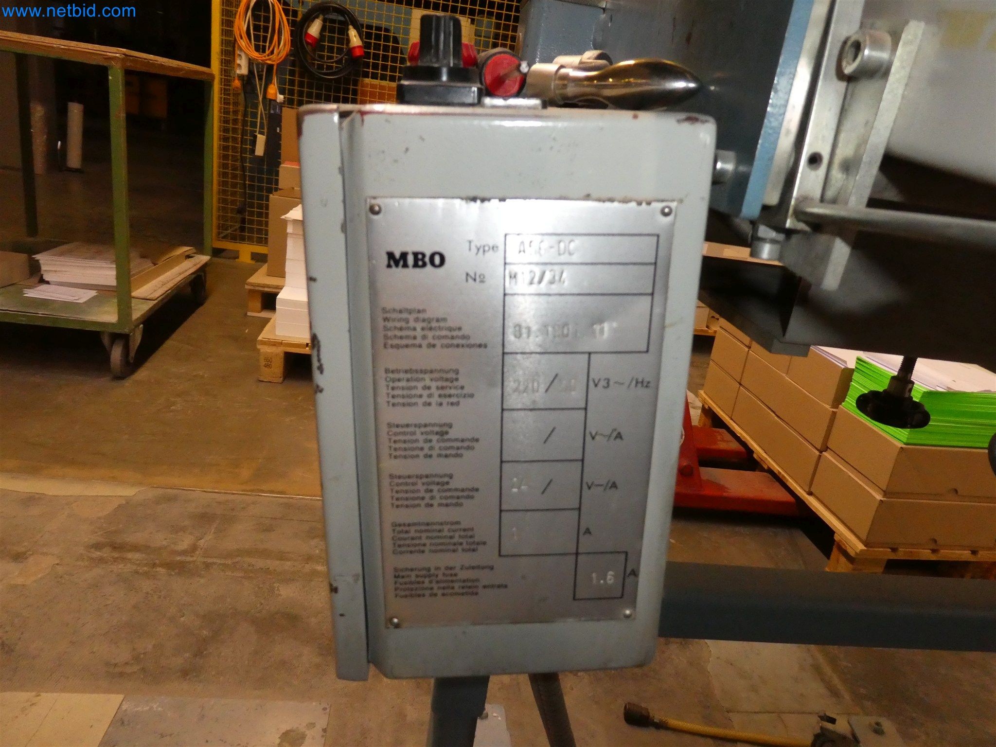 Tiskařské a třídicí stroje-5