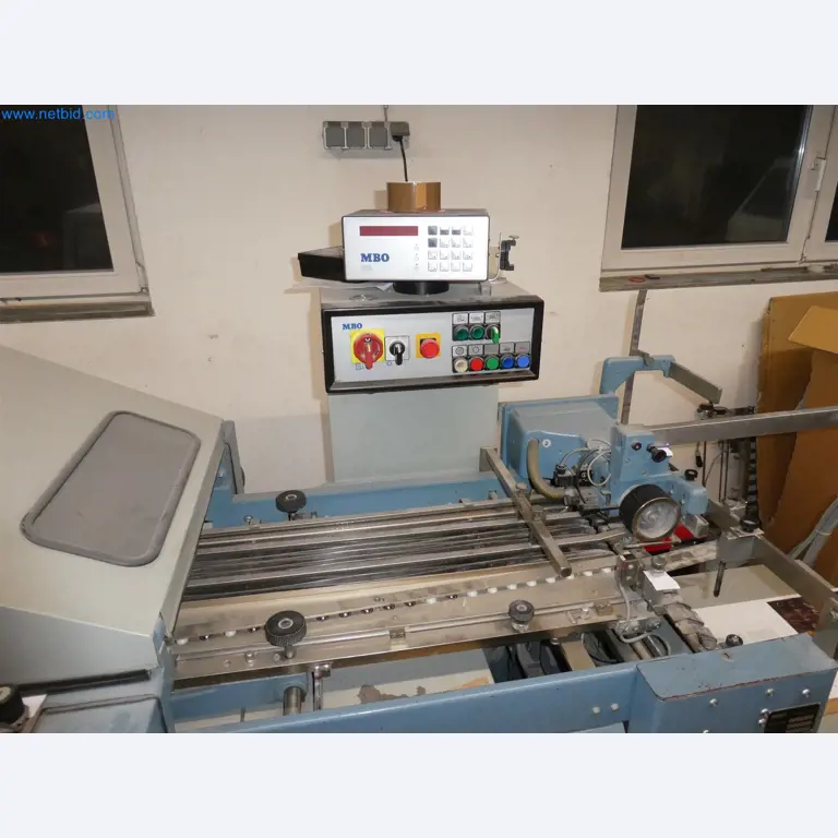 Tiskařské a třídicí stroje-7