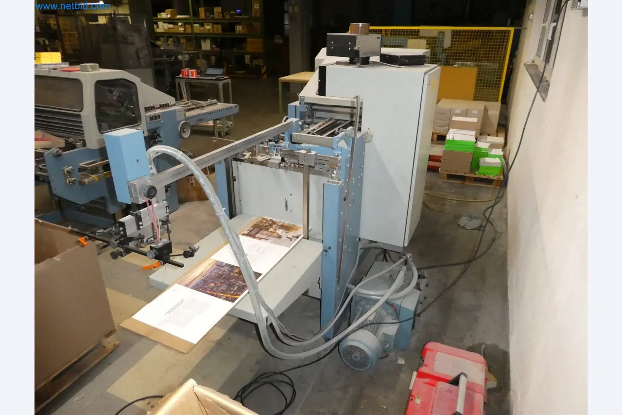 Tiskařské a třídicí stroje-9