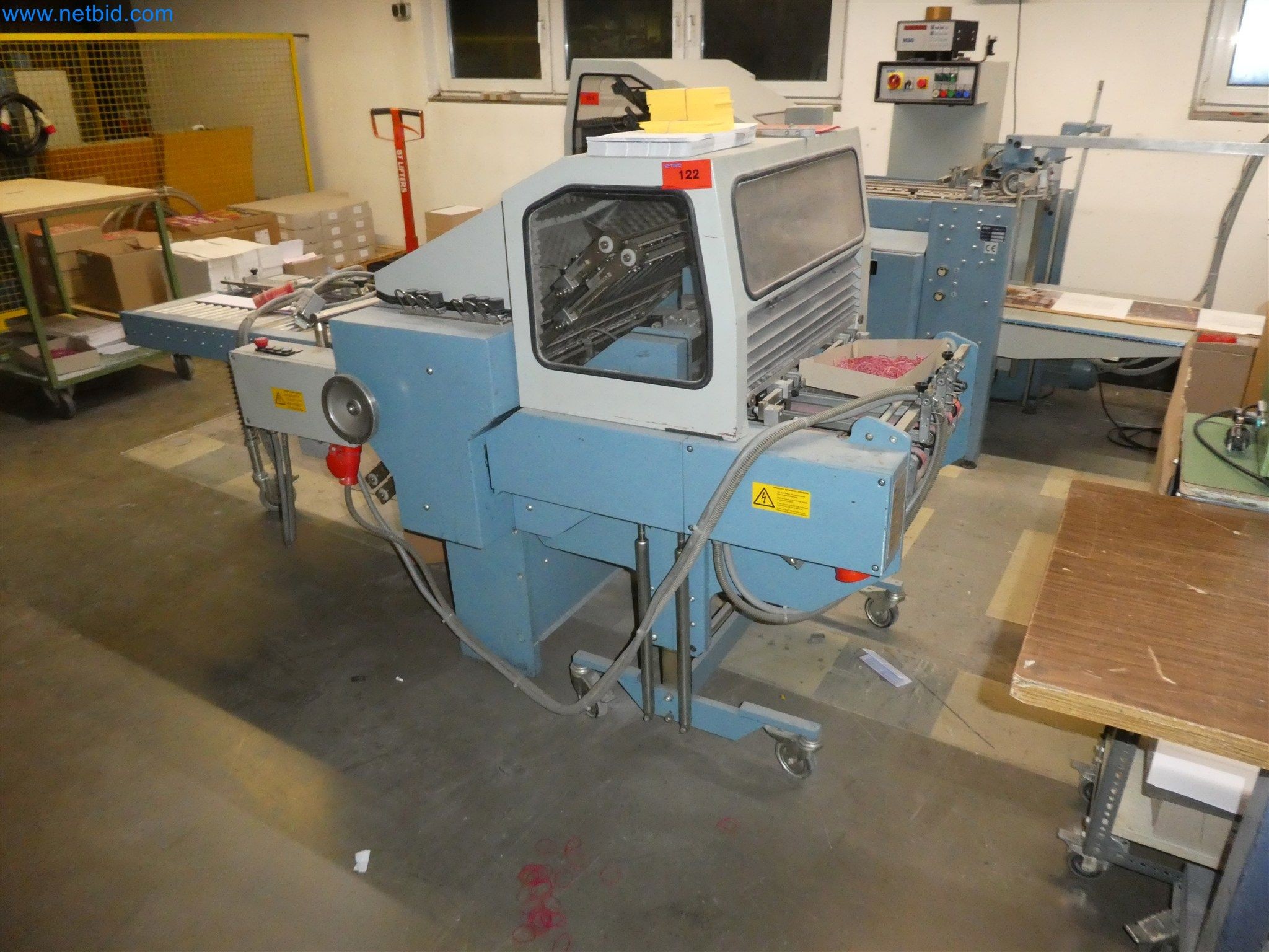 Tiskařské a třídicí stroje-2