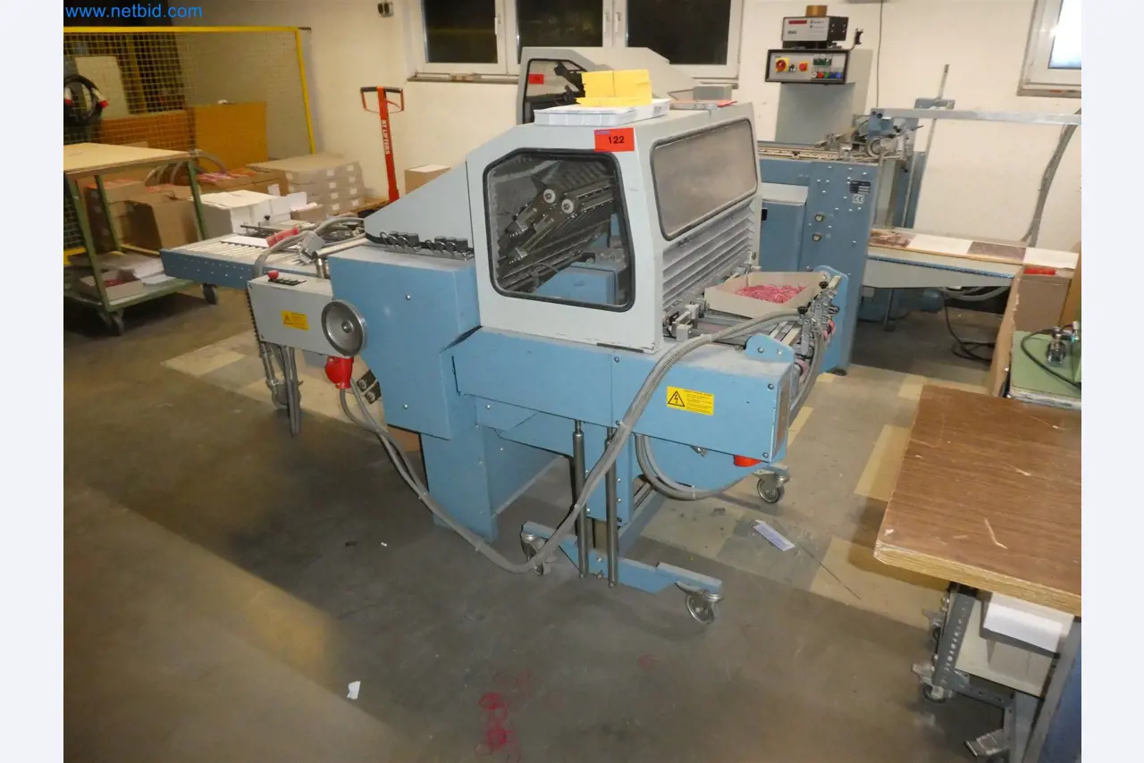 Tiskařské a třídicí stroje-2