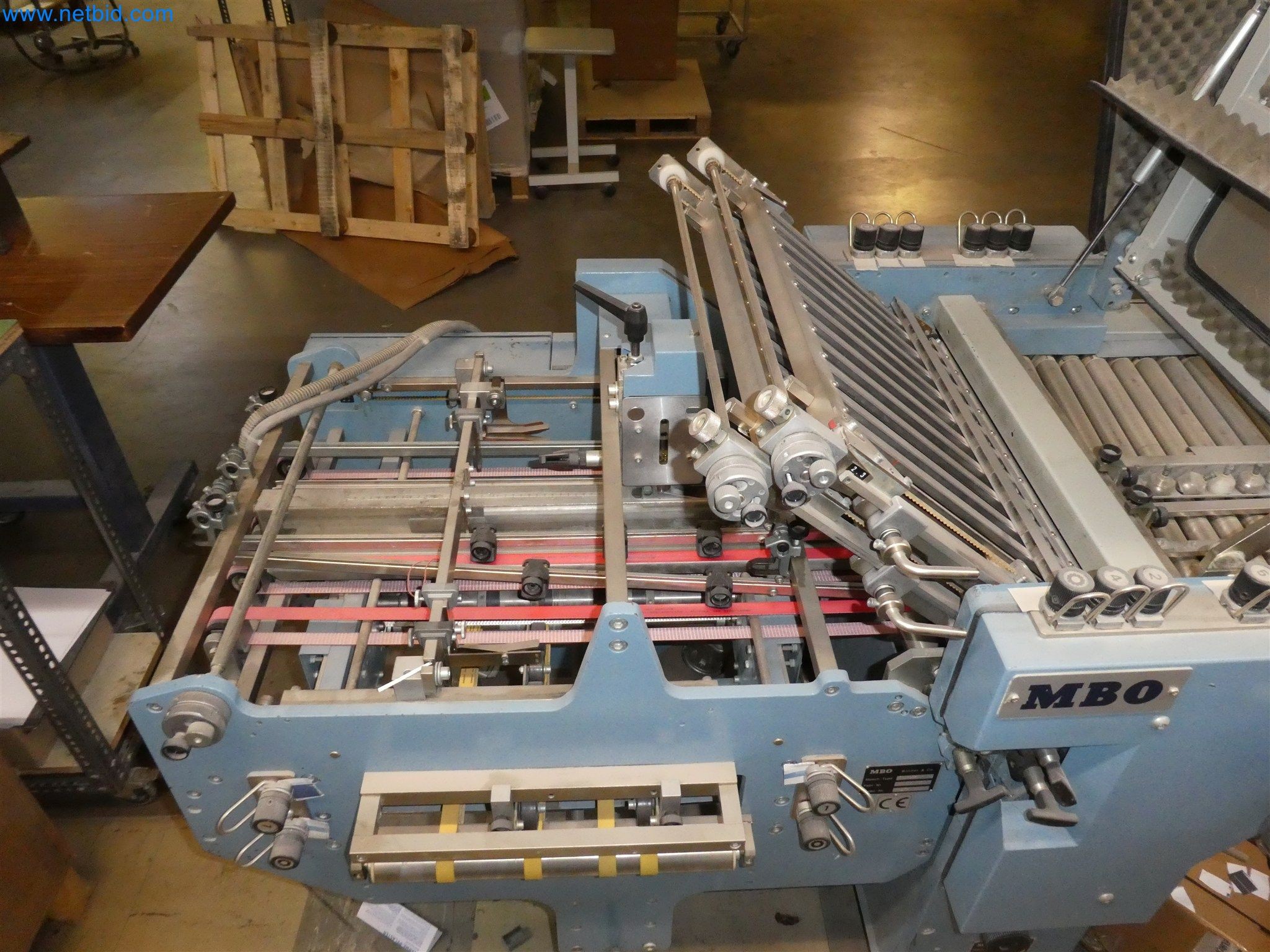 Tiskařské a třídicí stroje-6