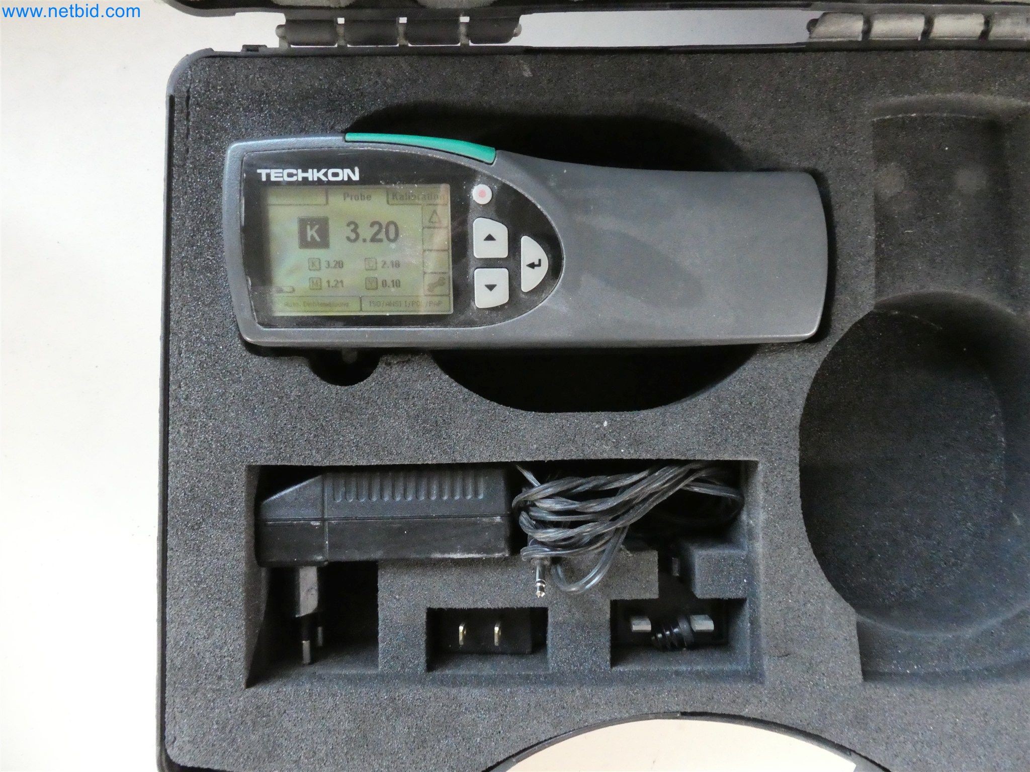 Tiskařské a třídicí stroje-3