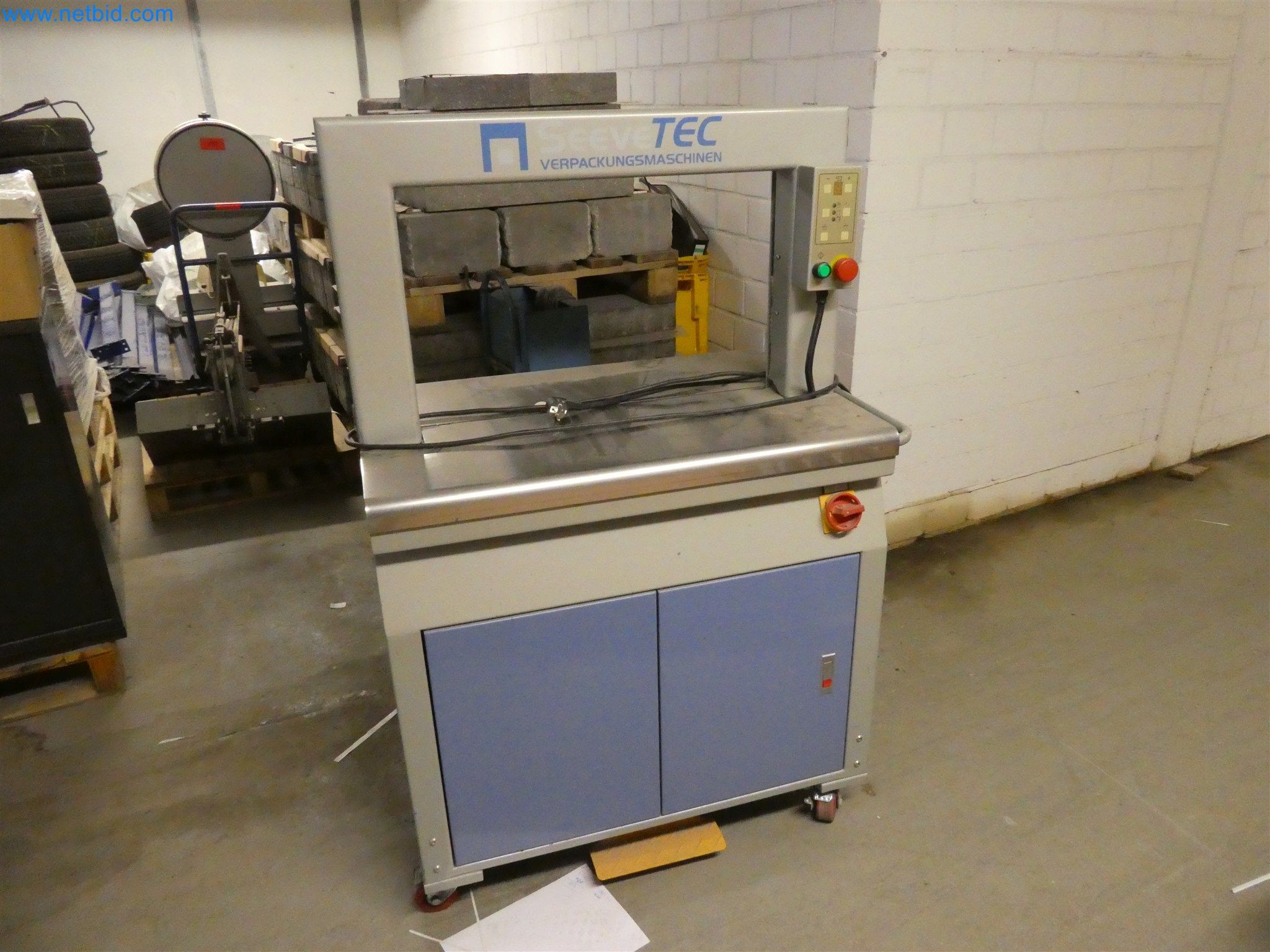 Tiskařské a třídicí stroje-1