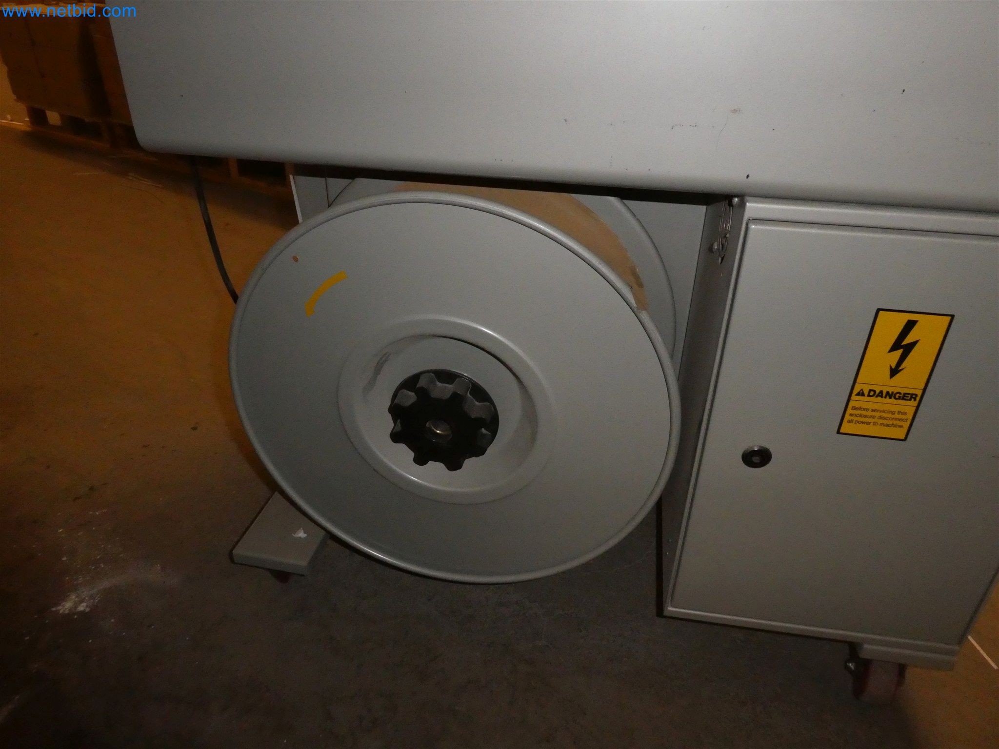 Tiskařské a třídicí stroje-3