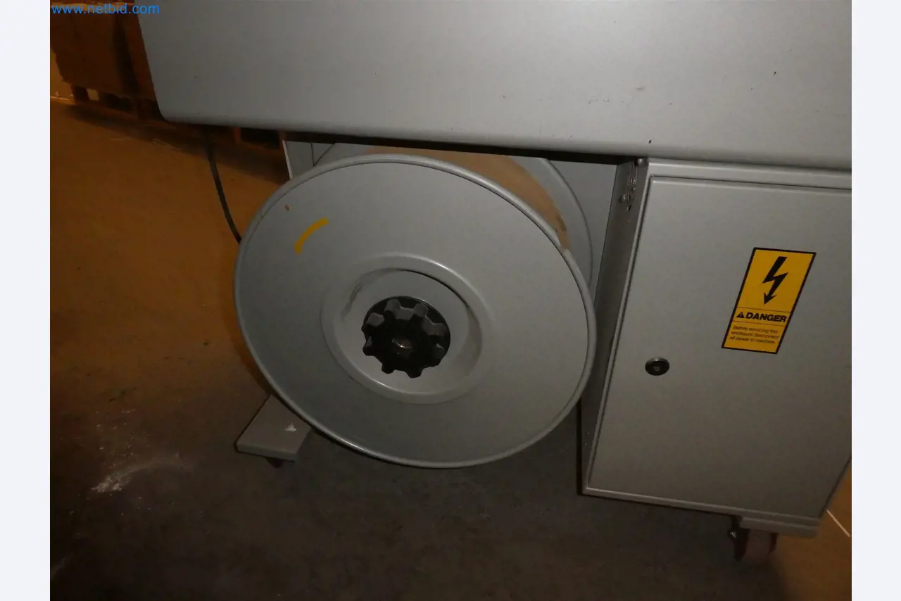 Tiskařské a třídicí stroje-3