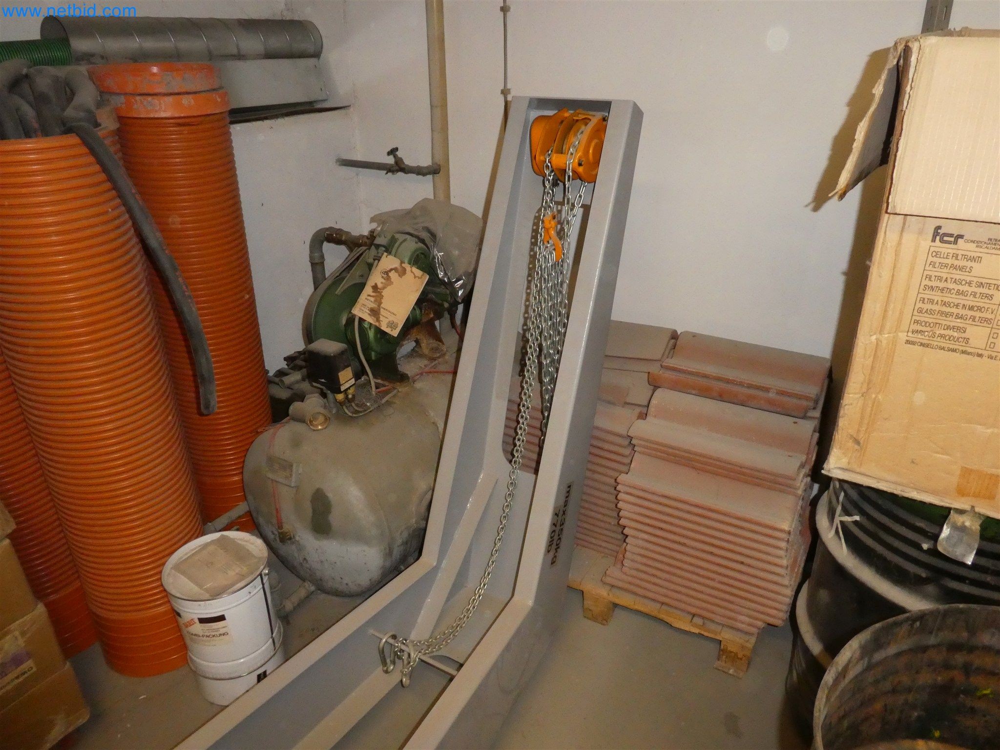 Tiskařské a třídicí stroje-2