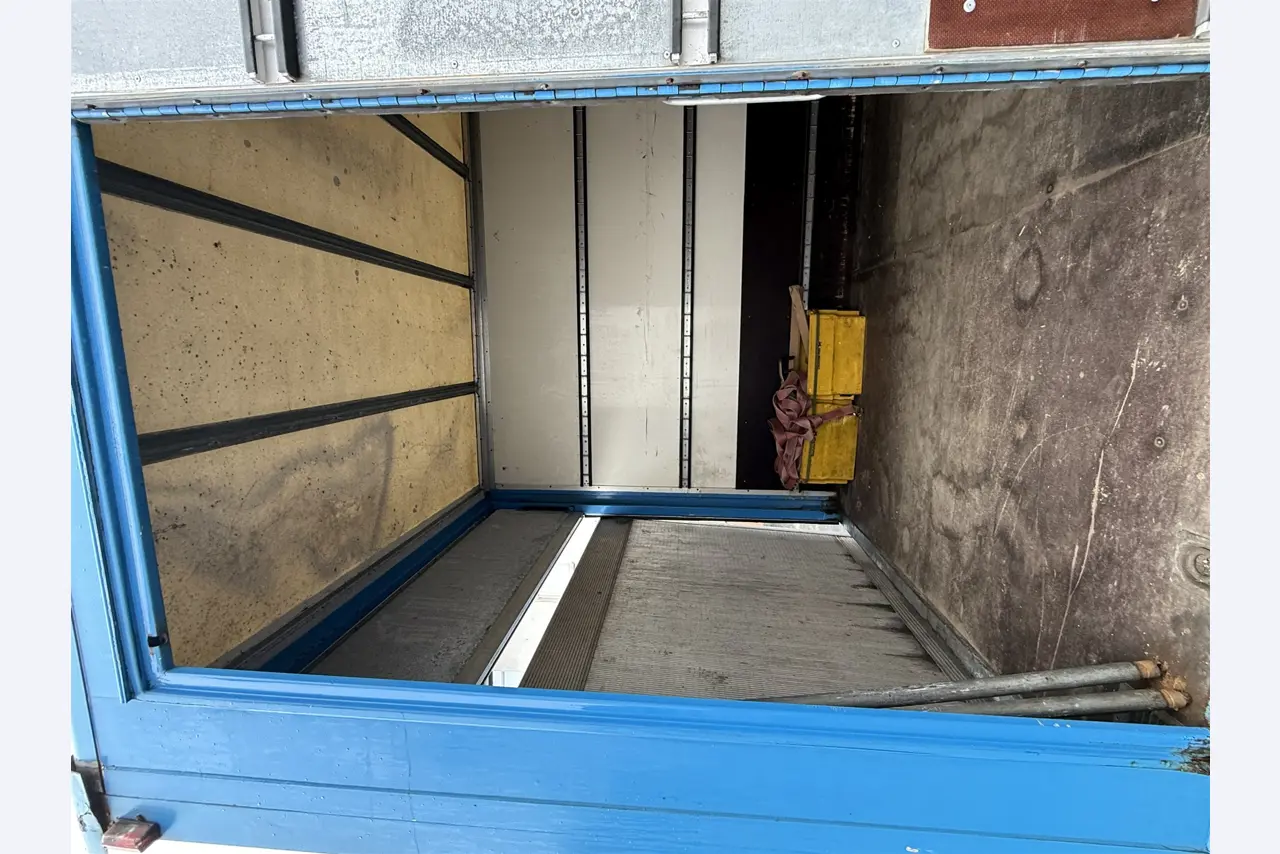 Stroji za tiskanje in sortiranje-14