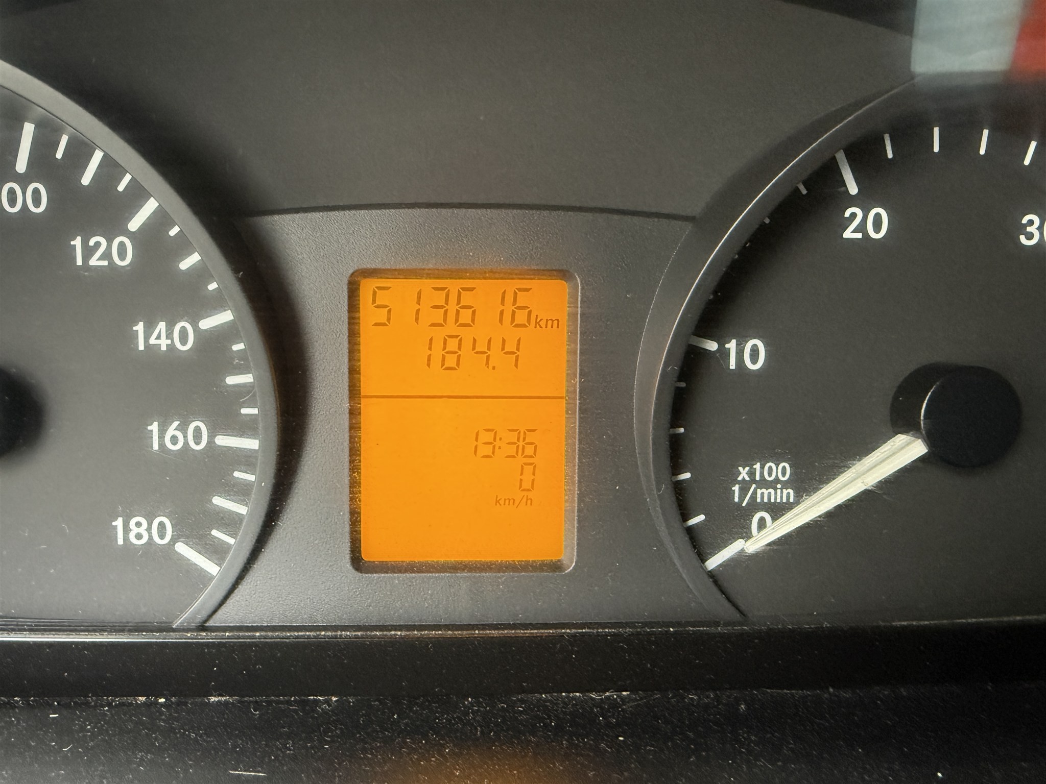 Stroji za tiskanje in sortiranje-28