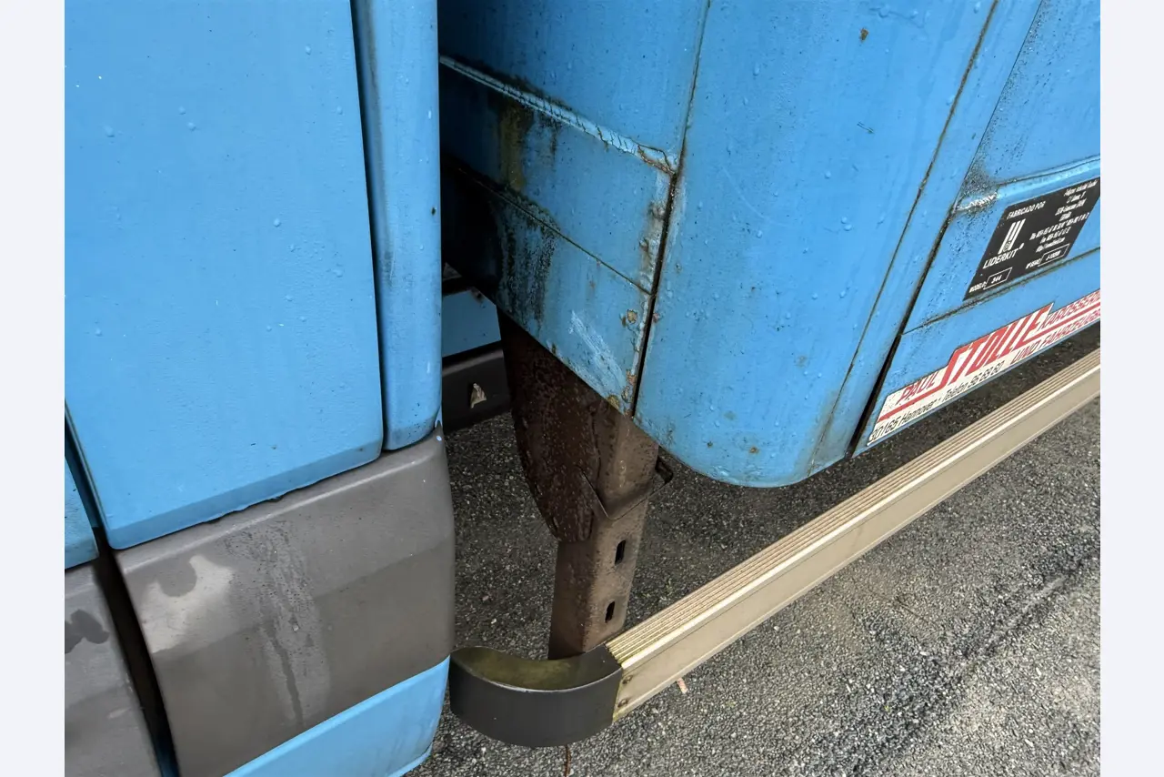 Stroji za tiskanje in sortiranje-5