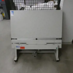 Plate punch Beil