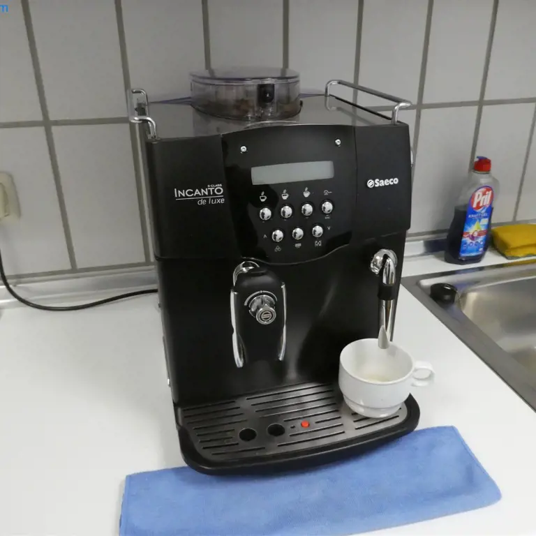 Fully automatic coffee machine Saeco S-Class Incanto DE LUXE