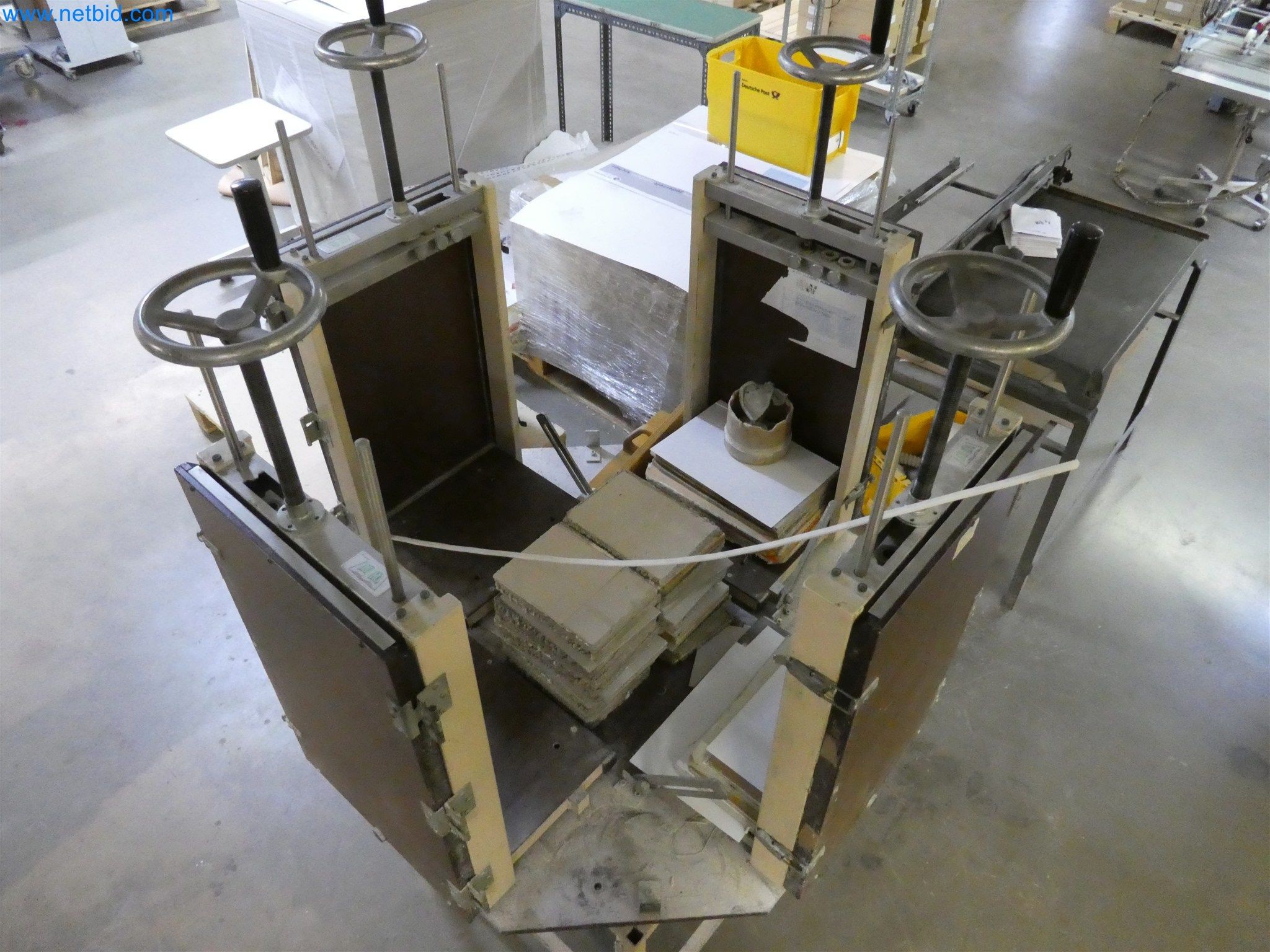 Máquinas de impresión y clasificación-2