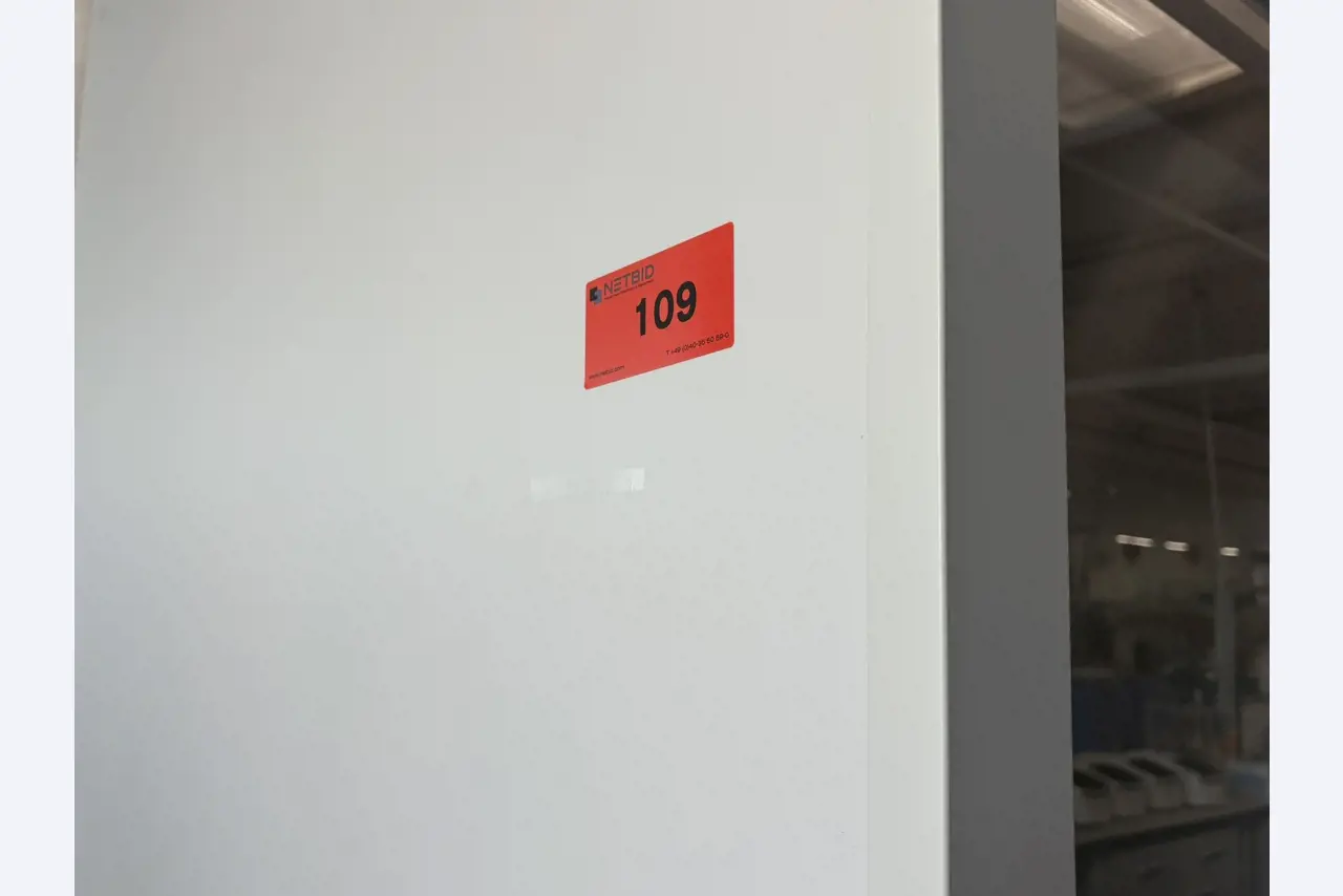 Hochwertige Labor- und Analysegeräte-1