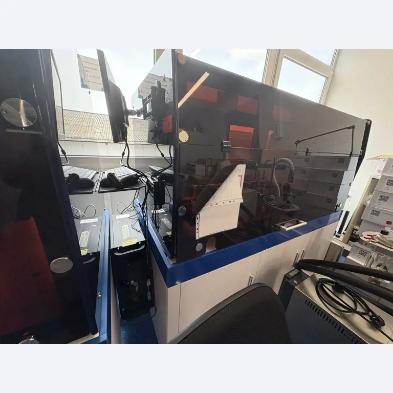 High-quality laboratory and analysis equipment-6
