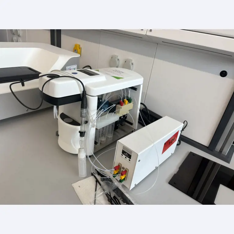 Wysokiej jakości sprzęt laboratoryjny i analityczny-11