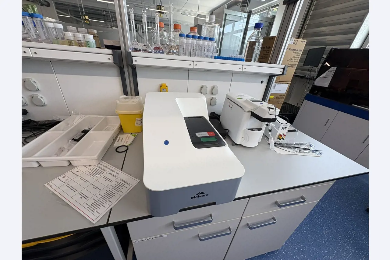 Wysokiej jakości sprzęt laboratoryjny i analityczny-5