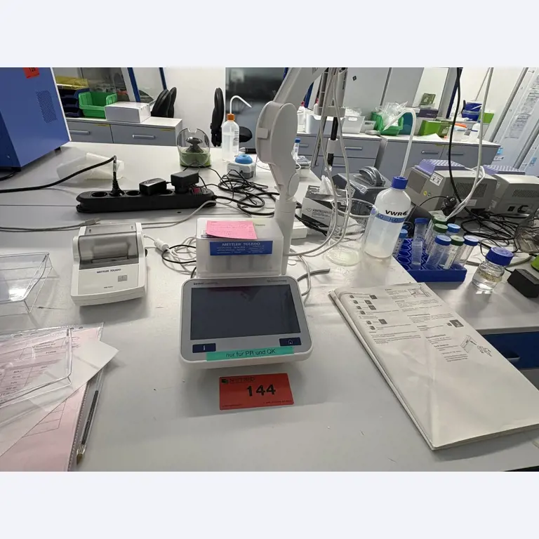 High-quality laboratory and analysis equipment-1