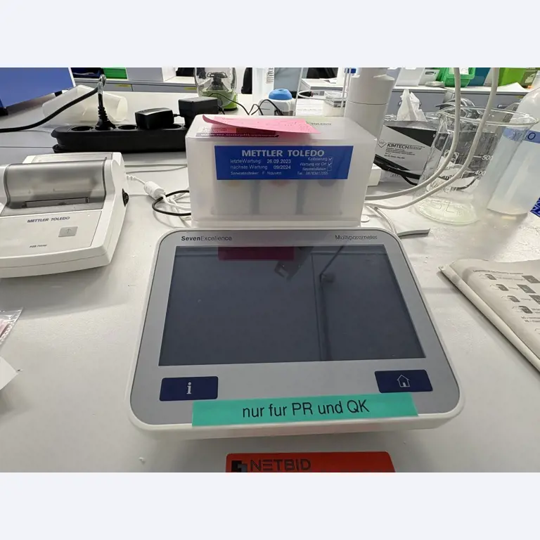 High-quality laboratory and analysis equipment-3