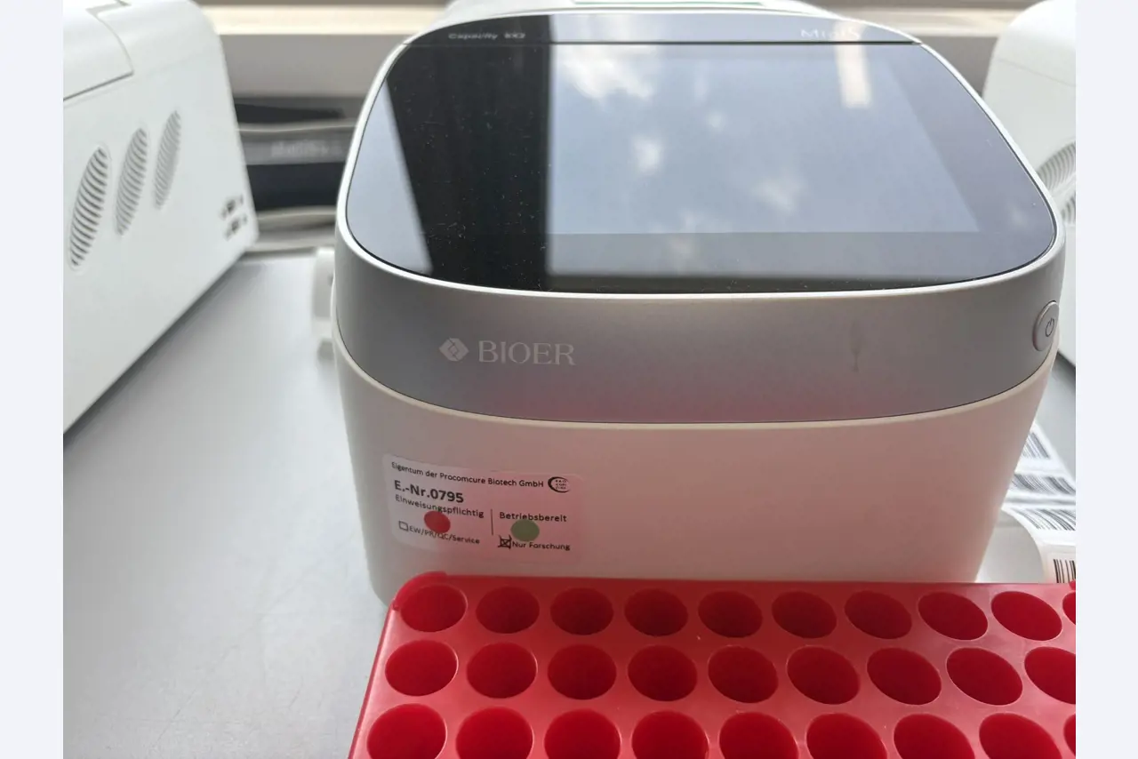 Vysoce kvalitní laboratorní a analytické vybavení-1