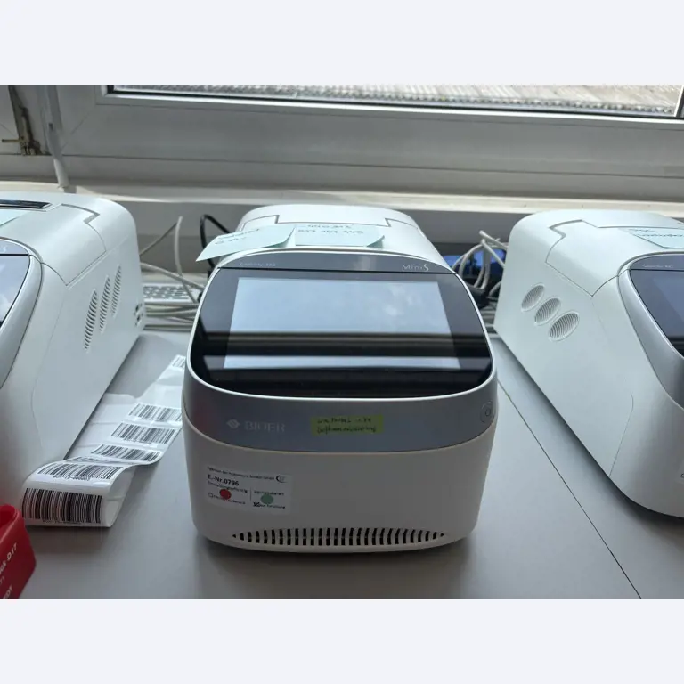 Vysoce kvalitní laboratorní a analytické vybavení-3