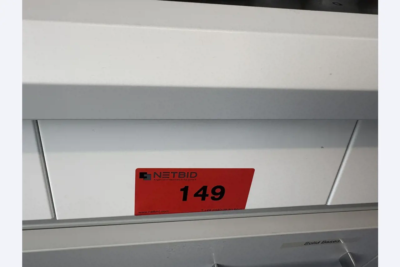 High-quality laboratory and analysis equipment-1