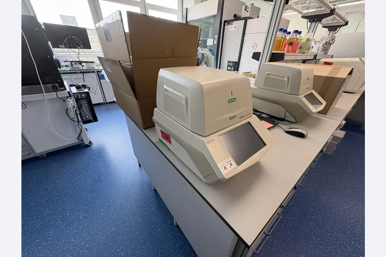 Equipos de laboratorio y análisis de alta calidad-1