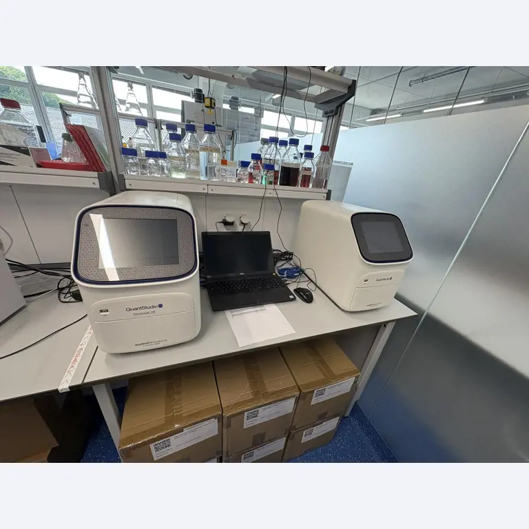 Laboratorium- en analyseapparatuur van hoge kwaliteit-1