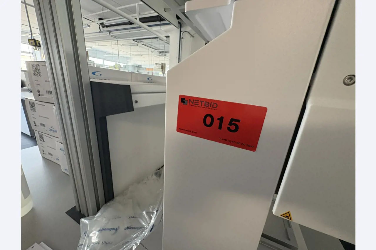 High-quality laboratory and analysis equipment-1