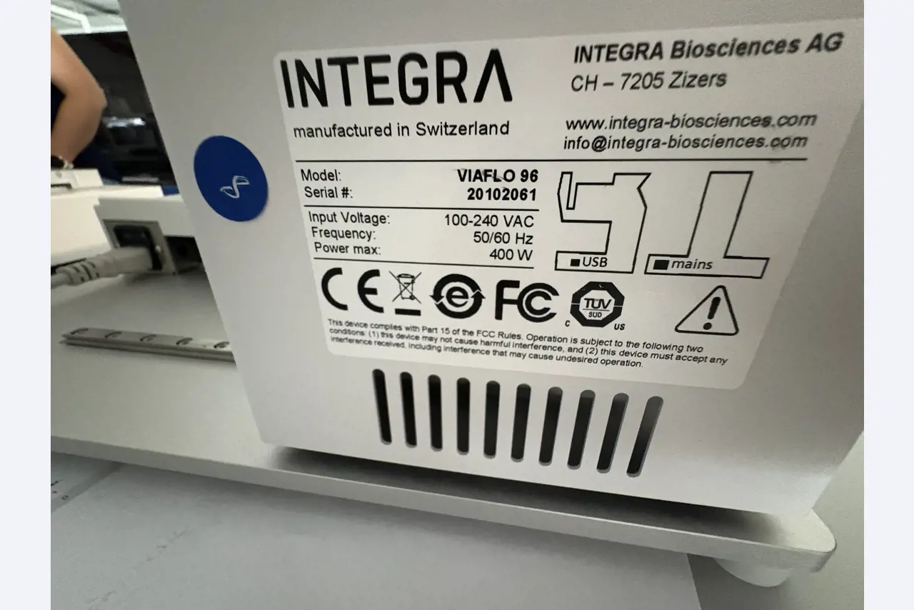 High-quality laboratory and analysis equipment-8