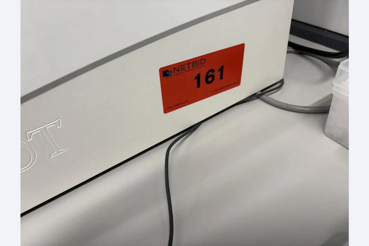 High-quality laboratory and analysis equipment-1