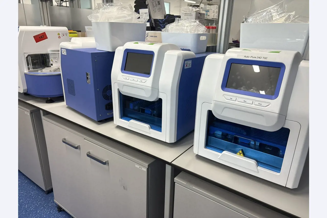 High-quality laboratory and analysis equipment-2