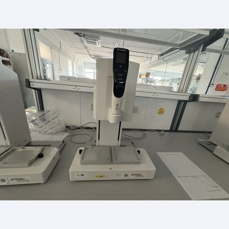 Vysoce kvalitní laboratorní a analytické vybavení-2