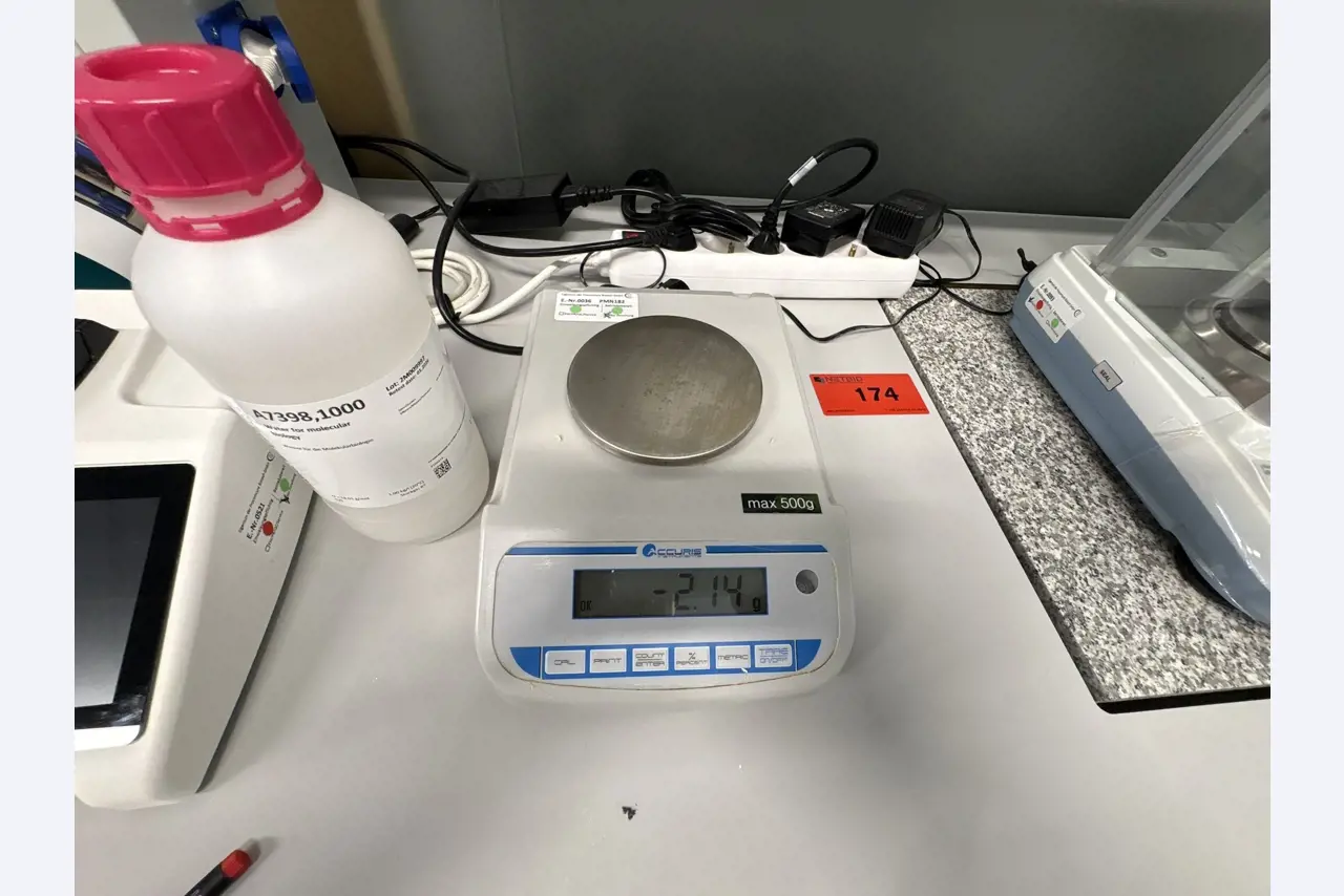 High-quality laboratory and analysis equipment-2