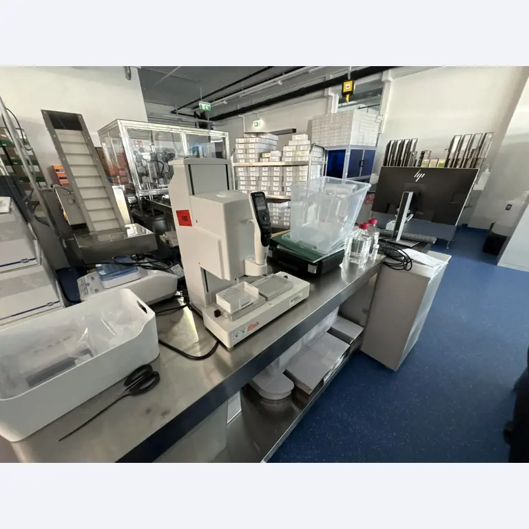 High-quality laboratory and analysis equipment-2