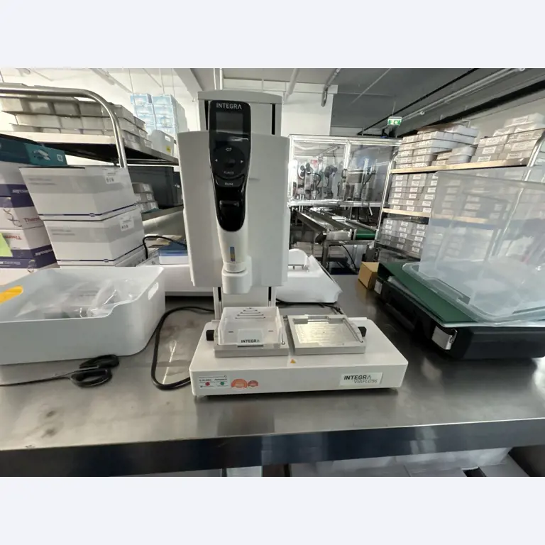 High-quality laboratory and analysis equipment-4
