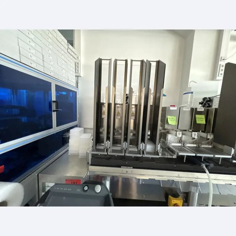 High-quality laboratory and analysis equipment-10