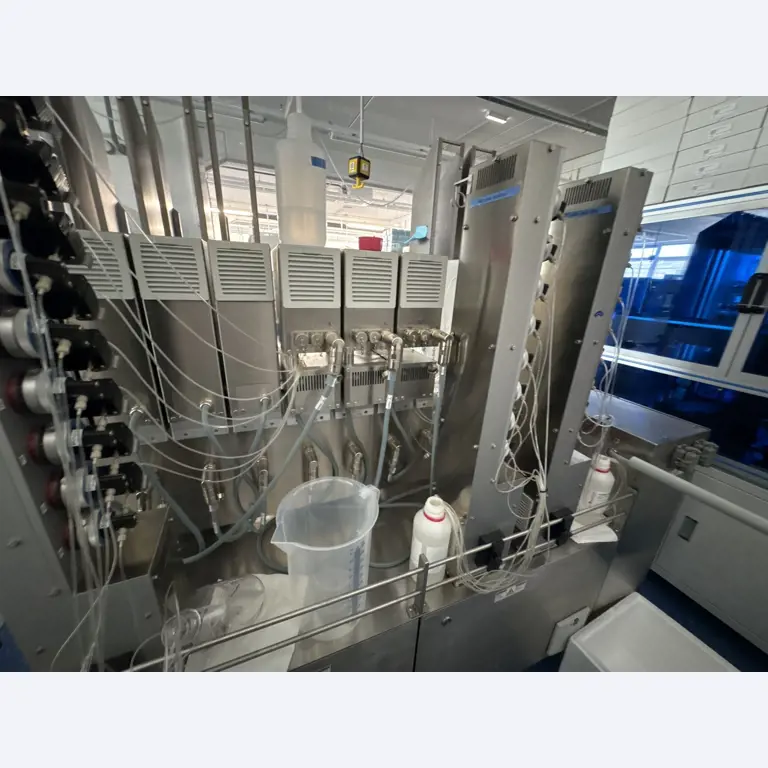 High-quality laboratory and analysis equipment-12