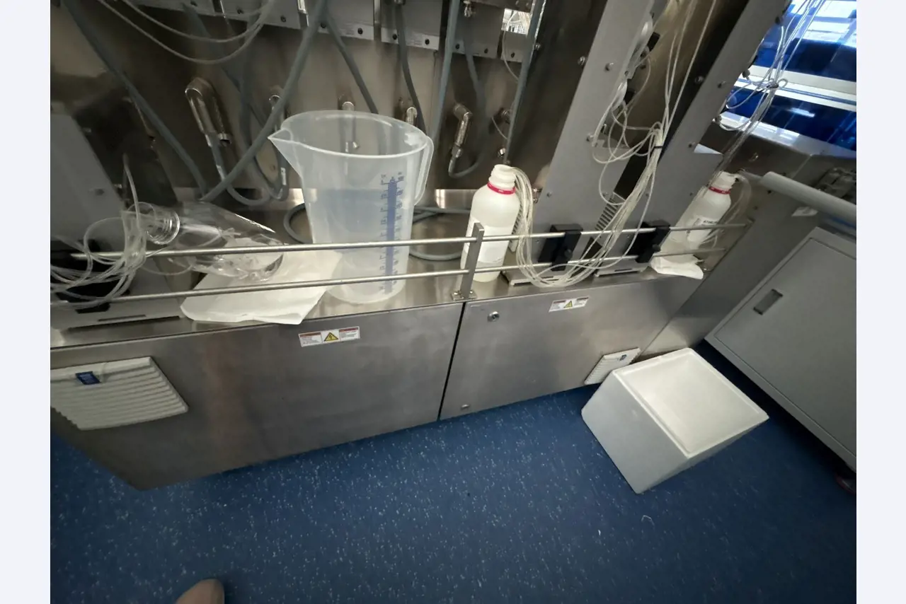 High-quality laboratory and analysis equipment-2
