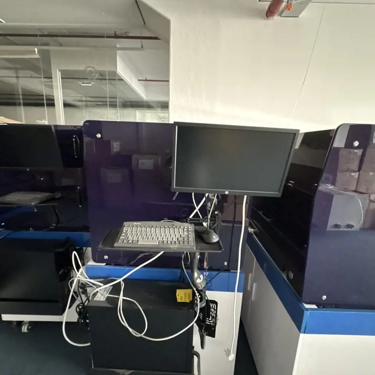 Sistema automático de pipetagem/doseamento AIKANG Uranus AE145
