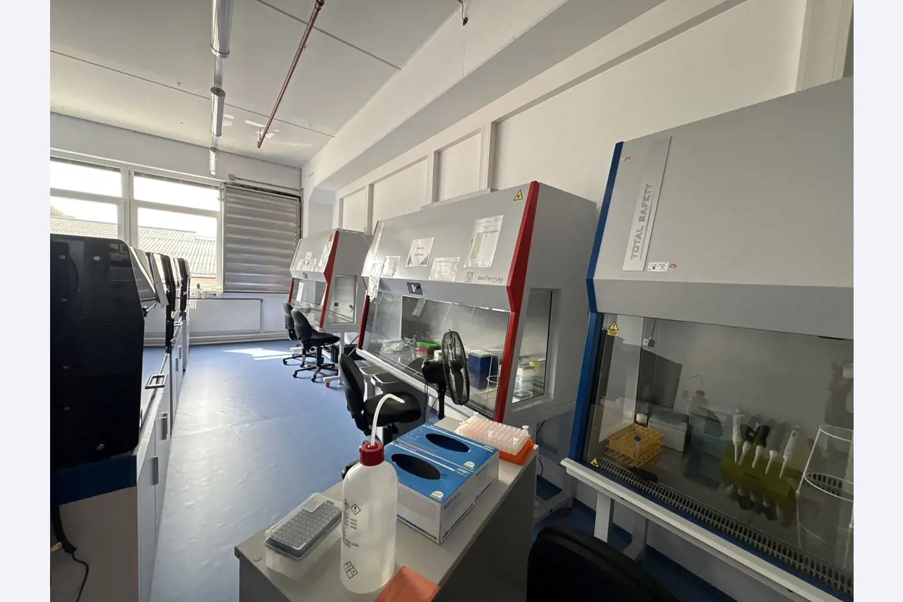 Wysokiej jakości sprzęt laboratoryjny i analityczny-2
