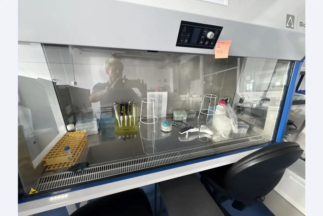 High-quality laboratory and analysis equipment-5